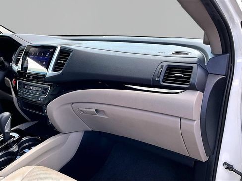 Used 2019 Honda Ridgeline RTL-E image 20