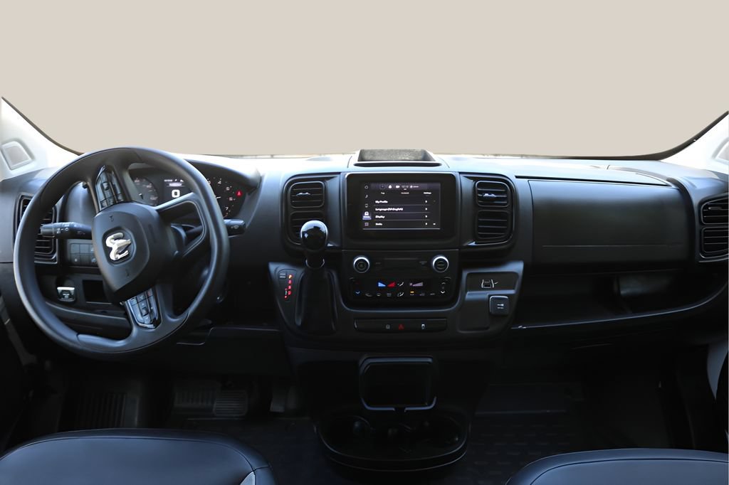 Used 2024 RAM ProMaster 2500 w/ Convenience Group FWD image 23