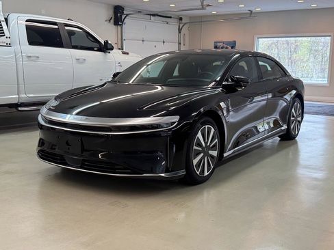 Used 2023 Lucid Air Pure AWD/4WD image 1