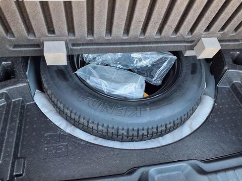 Used 2025 MAZDA CX-50 AWD 2.5 S w/ Preferred Package image 28