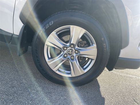 Used 2023 Toyota RAV4 XLE image 11