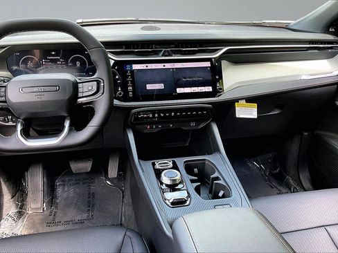 New 2026 Jeep Cherokee Limited AWD/4WD image 8