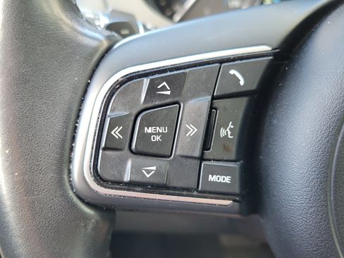 Used 2020 Jaguar F-PACE Premium AWD/4WD image 28