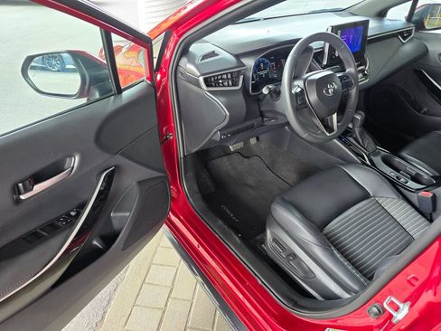Used 2024 Toyota Corolla XSE FWD image 19