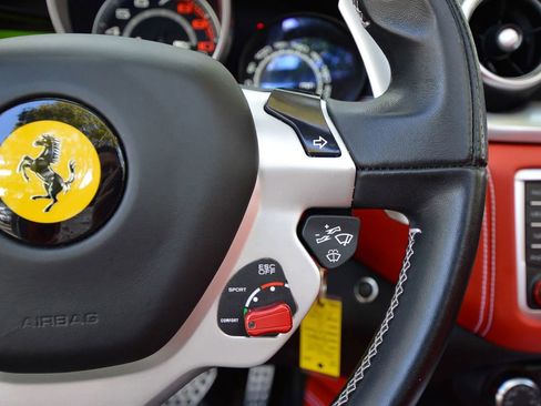 Used 2015 Ferrari California T RWD image 45