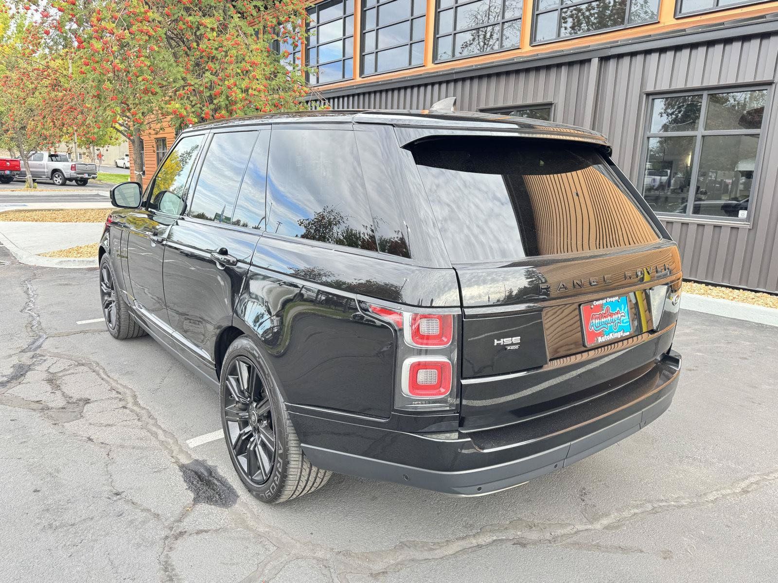 Used 2020 Land Rover Range Rover HSE AWD/4WD image 3
