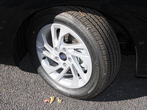 New 2025 Subaru Impreza 2.0i image 9