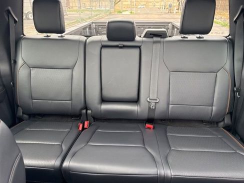 Used 2025 Ford F350 Lariat w/ Black Appearance Package image 11