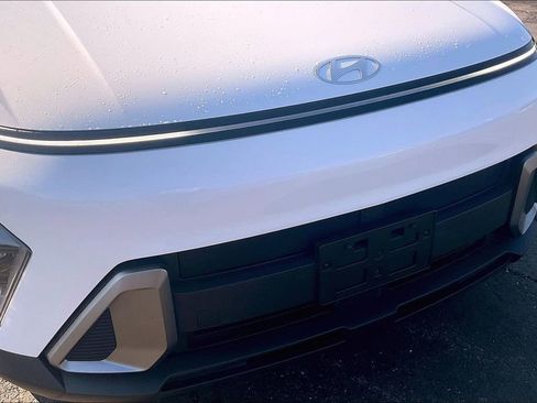 Used 2024 Hyundai Kona SE image 32