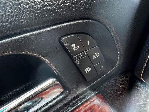 Used 2013 Chevrolet Tahoe LT w/ Luxury Package AWD/4WD image 33