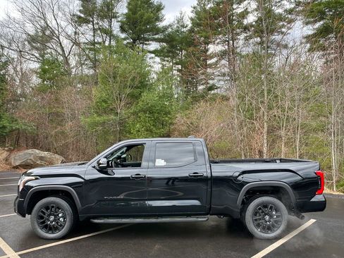 New 2026 Toyota Tundra Limited image 2