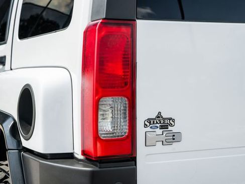 Used 2009 HUMMER H3 Alpha image 59
