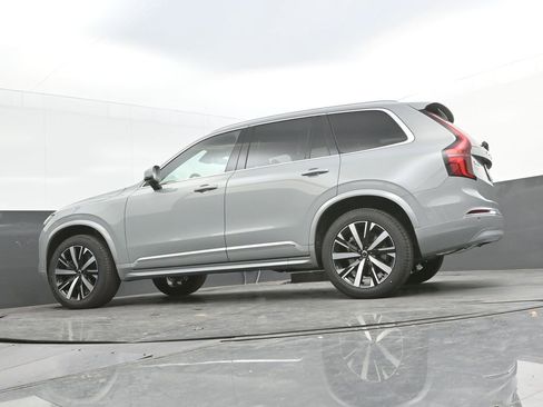 New 2026 Volvo XC90 B6 Core AWD/4WD image 32