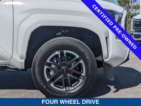 Used 2024 Toyota Tacoma TRD Sport image 11