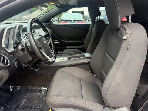 Used 2014 Chevrolet Camaro LT RWD image 2