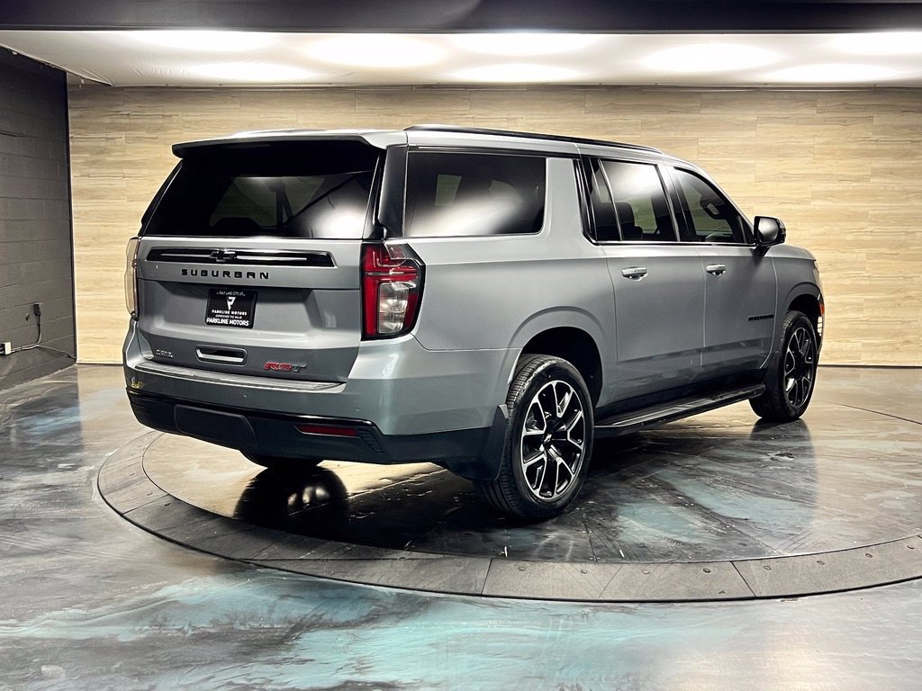 Used 2024 Chevrolet Suburban RST w/ Luxury Package AWD/4WD image 16