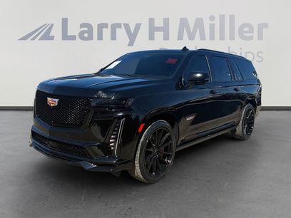 Used 2023 Cadillac Escalade ESV V w/ Heavy-Duty Trailer Package