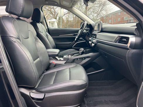 Certified 2022 Kia Telluride LX image 25