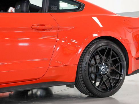 Used 2016 Ford Mustang GT Premium w/ GT Performance Package RWD image 38