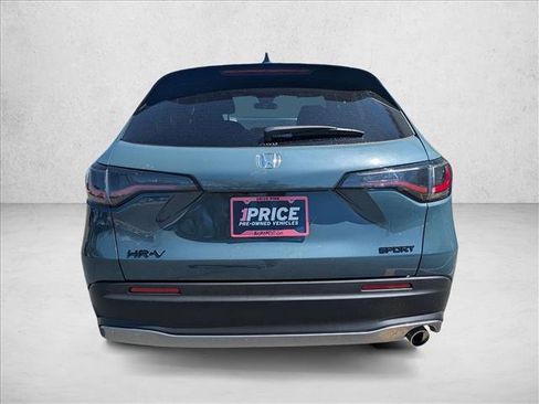 Certified 2026 Honda HR-V Sport image 7