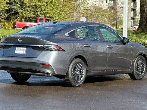 New 2026 Nissan Sentra SV image 2