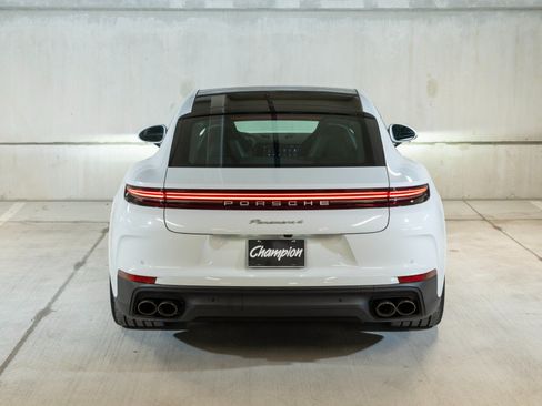 Certified 2025 Porsche Panamera RWD image 10