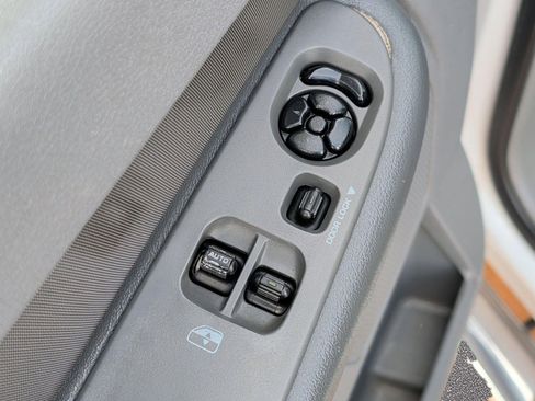 Used 2008 Dodge Ram 1500 Truck ST RWD image 9