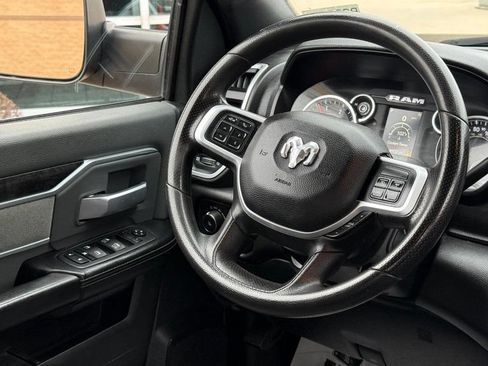 Used 2022 RAM 2500 Big Horn AWD/4WD image 14