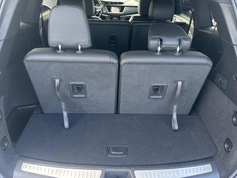 Certified 2025 Cadillac XT6 Luxury image 12