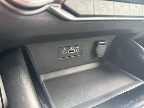 Used 2024 Nissan Altima 2.5 SV image 30