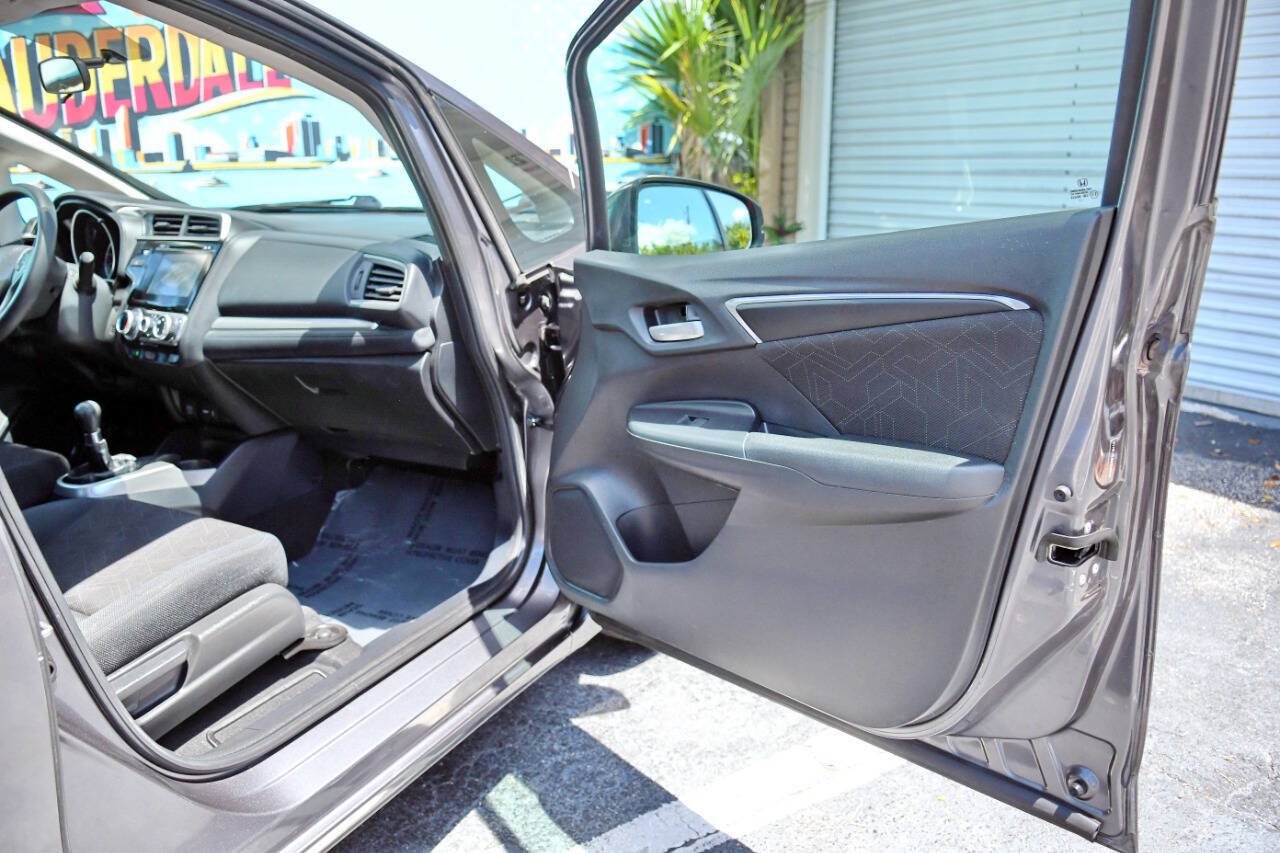 Used 2015 Honda Fit EX image 36