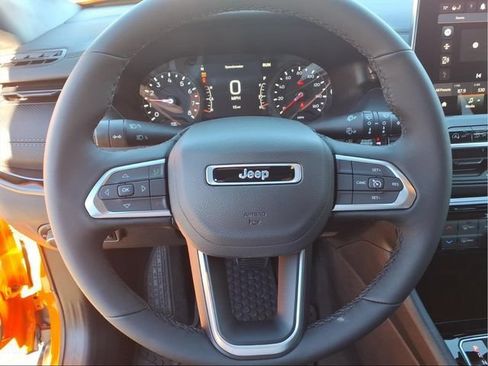New 2026 Jeep Compass Latitude AWD/4WD image 17