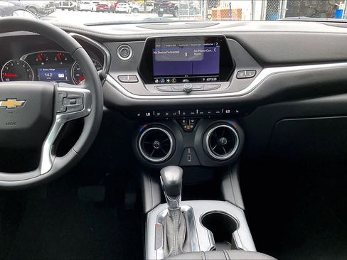 Used 2020 Chevrolet Blazer LT image 6