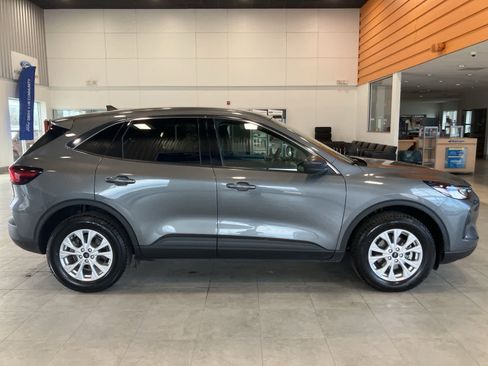 Used 2024 Ford Escape Active image 4