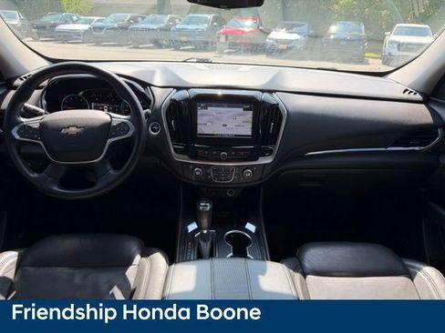 Used 2018 Chevrolet Traverse Premier w/ Driver Confidence II Package FWD image 45