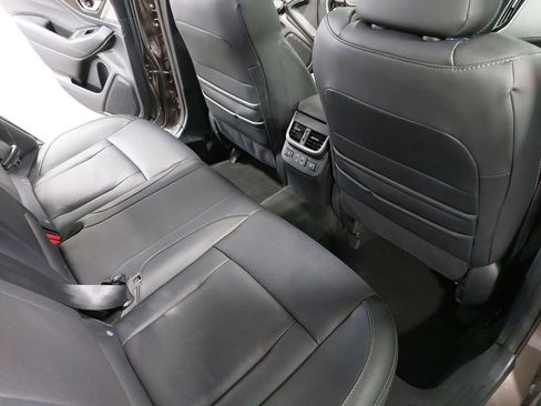 Used 2024 Subaru Outback Limited AWD/4WD image 11