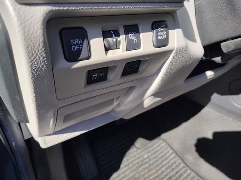 Used 2018 Subaru Forester 2.5i Limited image 17