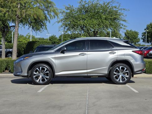 Used 2022 Lexus RX 350 FWD w/ Premium Package image 2