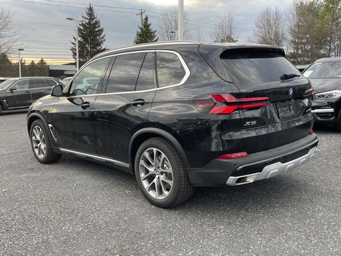 New 2026 BMW X5 xDrive50e w/ Executive Package image 5