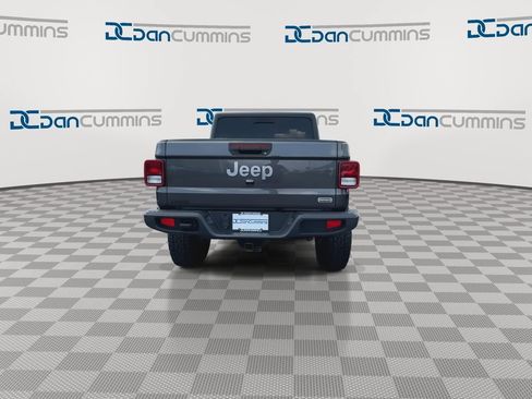 Used 2021 Jeep Gladiator Overland w/ Popular Equipment Package AWD/4WD image 8