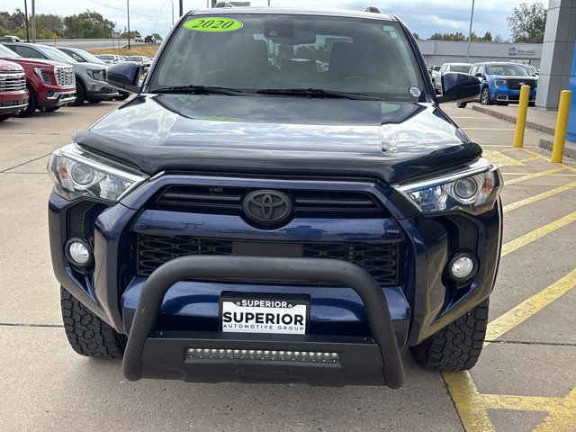 Used 2020 Toyota 4Runner SR5 AWD/4WD image 10