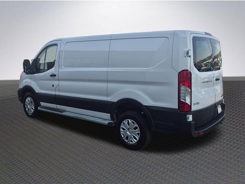 Certified 2024 Ford Transit 250 Low Roof w/ Exterior Upgrade Package RWD image 5