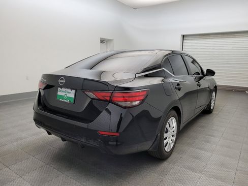 Used 2024 Nissan Sentra S image 9