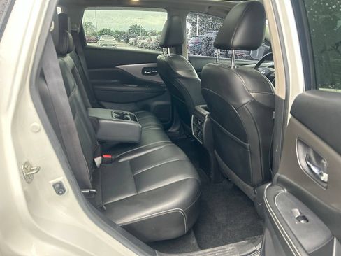 Used 2019 Nissan Murano SL AWD/4WD image 14