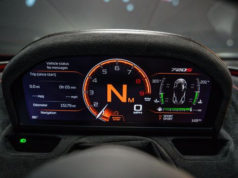 Used 2018 McLaren 720S RWD image 20