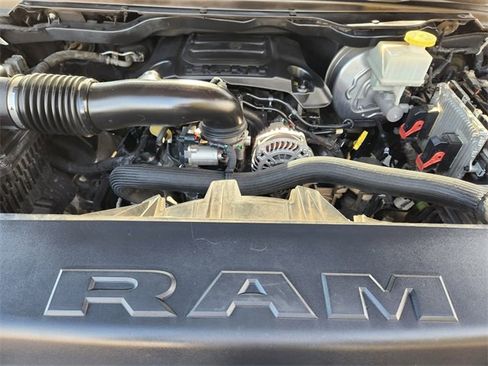Used 2019 RAM 1500 Laramie image 30