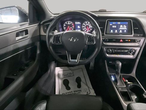 Used 2018 Hyundai Sonata Sport FWD image 6
