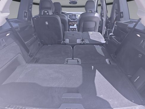 Used 2023 Volvo XC90 B5 Plus w/ Protection Package Premier AWD/4WD image 16