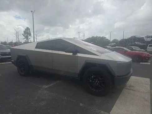 Used 2024 Tesla Cybertruck AWD Crew Cab image 1