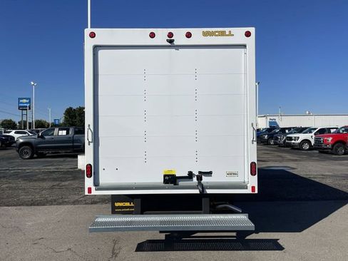 New 2025 GMC Savana 3500 Extended w/ Power Convenience Package RWD image 3